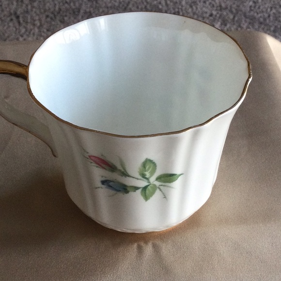 Vintage Royal London Cup& Saucer - Picture 5 of 5
